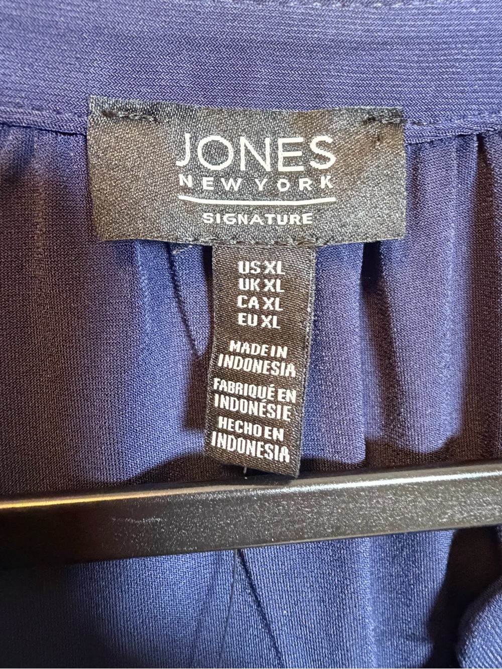 NWT Jones New York Signature Navy Roll Tab Blouse XL Stretch Top - Picture 2 of 8